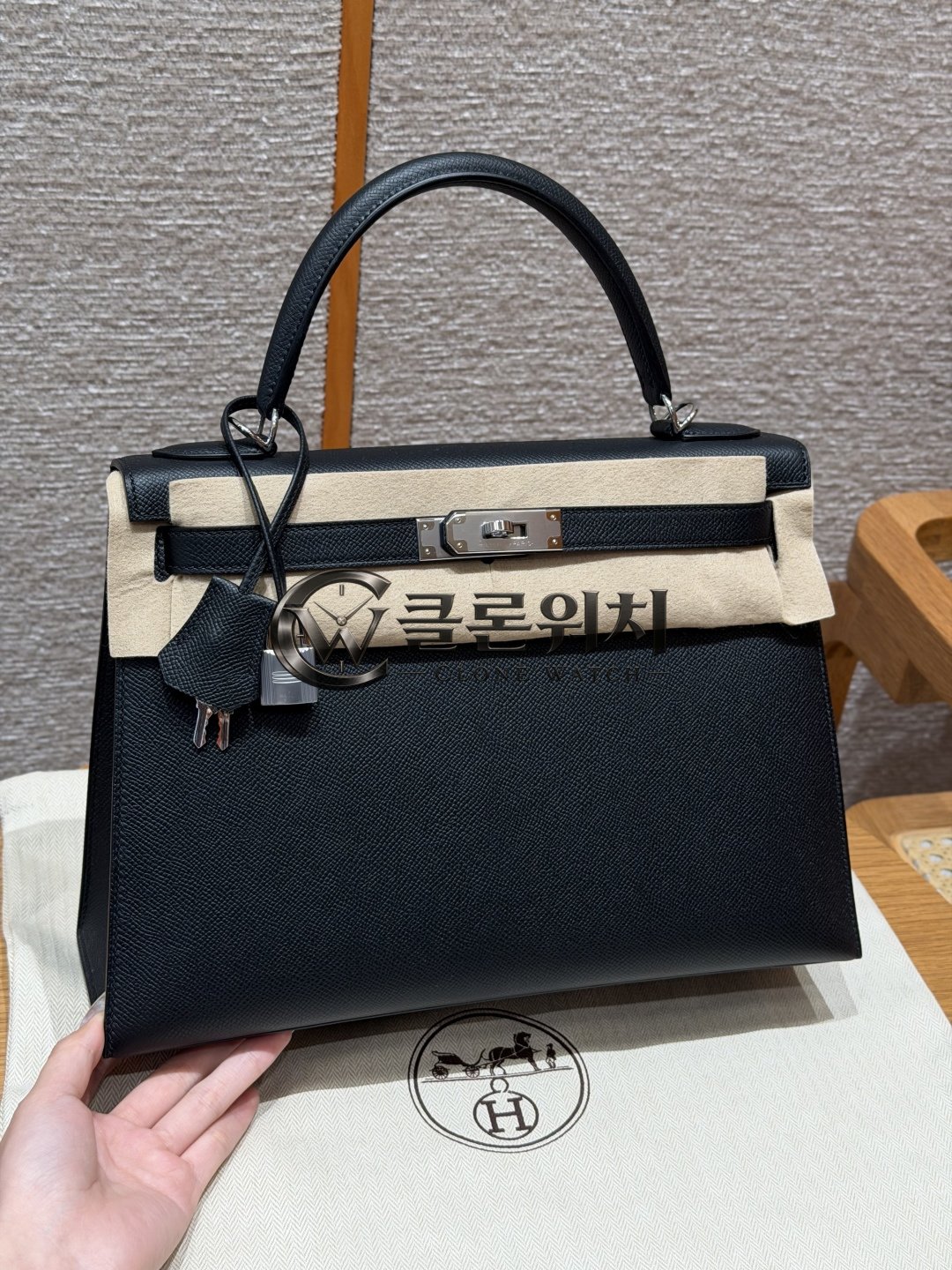 올수공 에르메스 켈리 32 noir 앱송 가죽 팔라듐 하드웨어