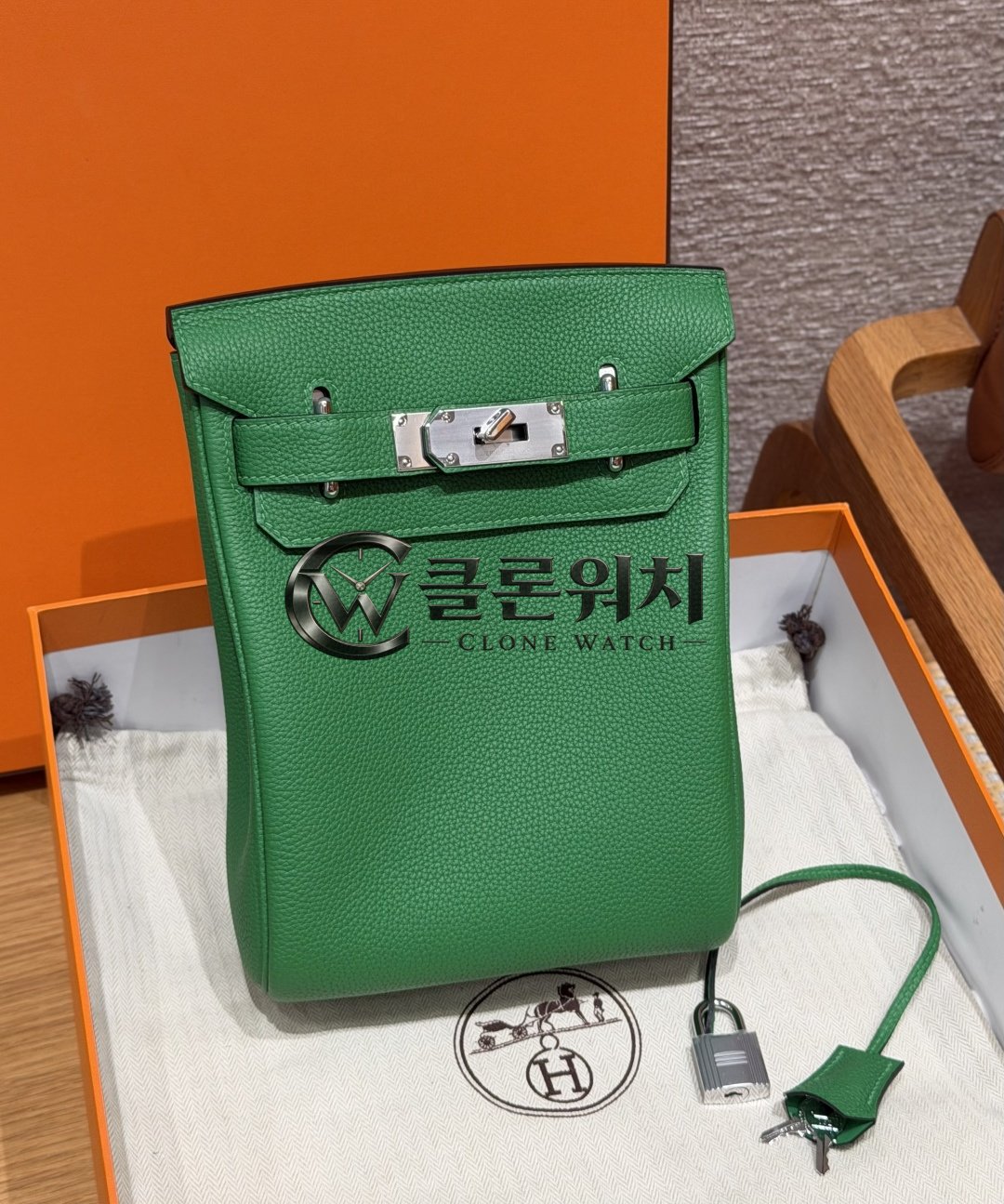 올수공 에르메스 Hac a dos 28 Bambou 토고 가죽 팔라듐 하드웨어