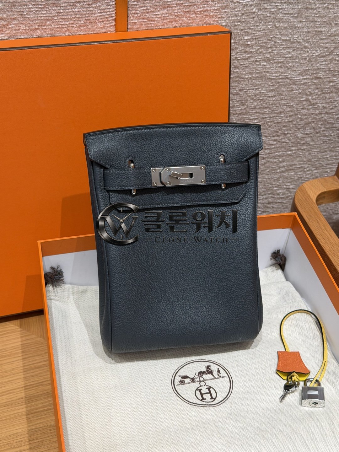 올수공 에르메스 Hac a dos 28 Caban & Jaune Naples & orange 토고 가죽 팔라듐 하드웨어