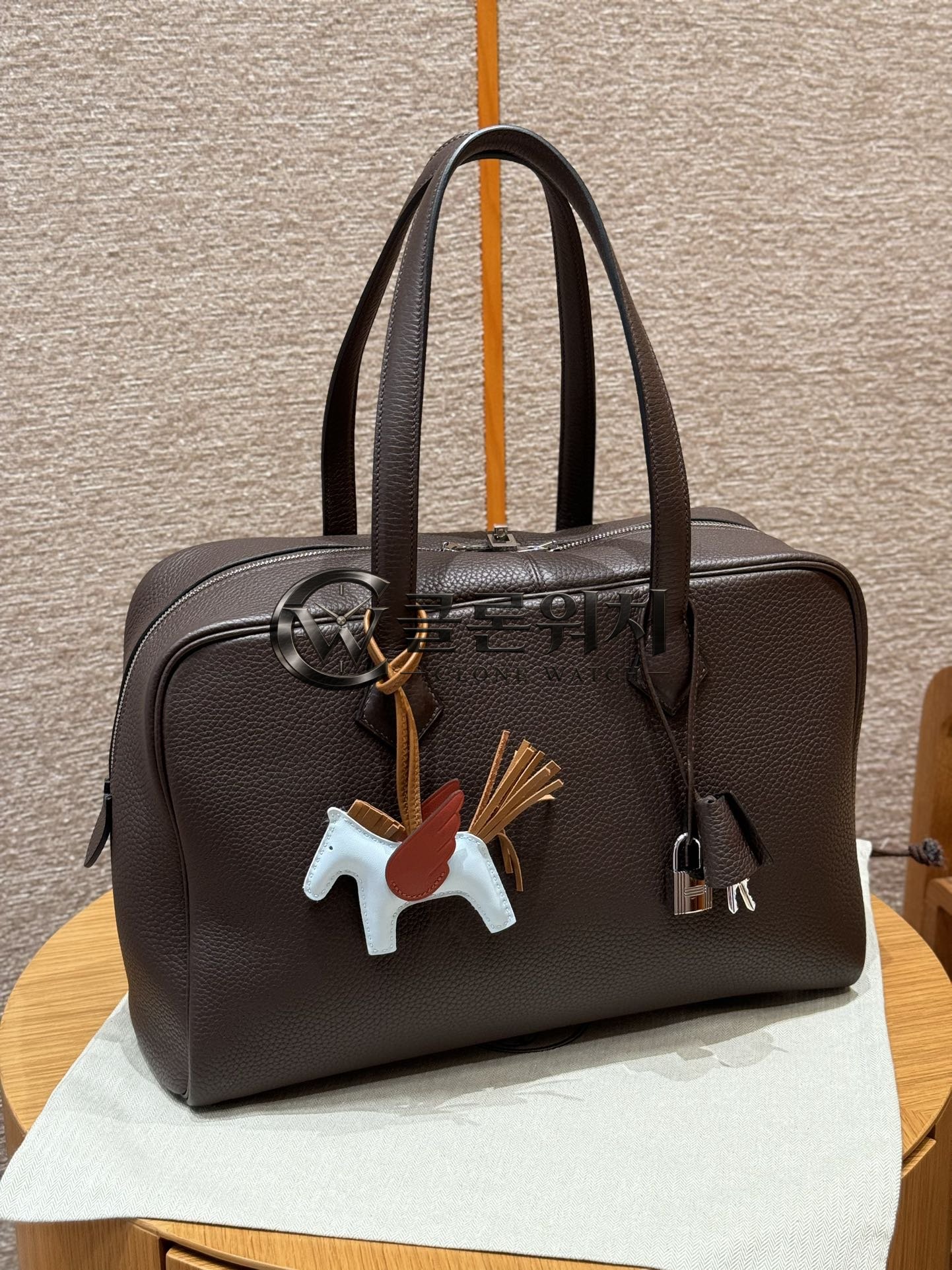 올수공 에르메스 빅토리아 백 35 chocolate 클레망스 가죽 팔라듐 하드웨어