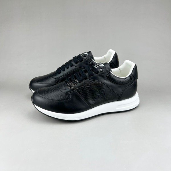 ✨구찌 남성 클래식 블랙 스니커즈- Gucci Mens Black Sneakers