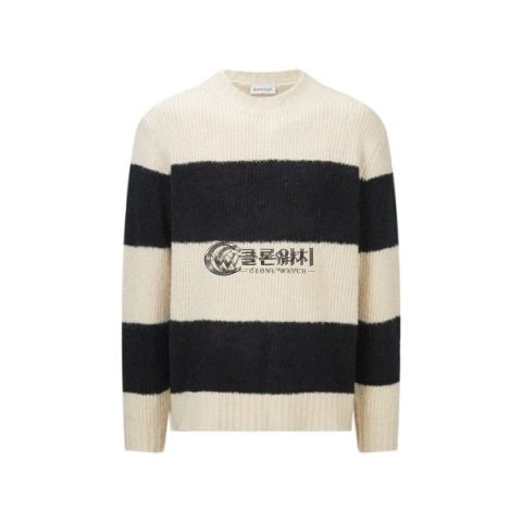 ✨몽클레어 남성 라운드 니트웨어