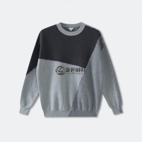 ✨로에베 남성 그레이 크루넥 스웨터