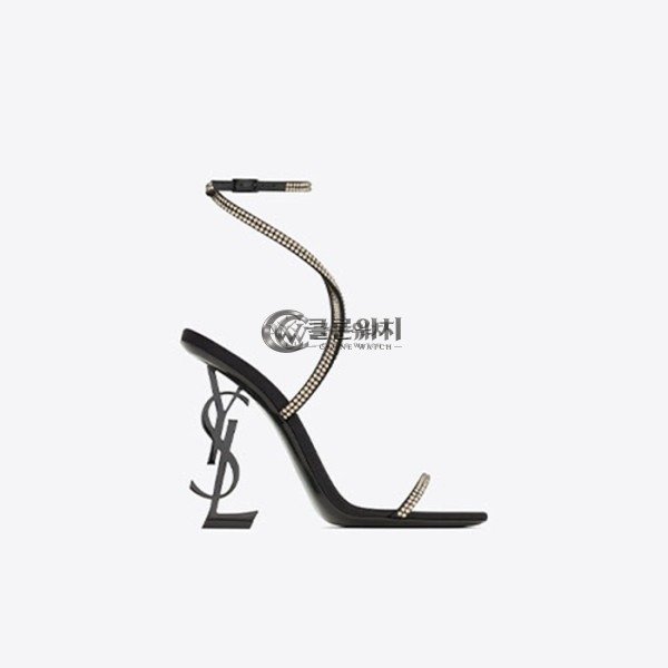 ✨크레이프 여성 새틴 라인스톤 실버 힐 OPYUM 샌들 【매장-300만원대】