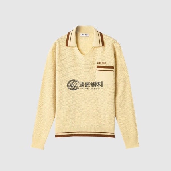 ✨미우미우 여성 폴로 스웨터