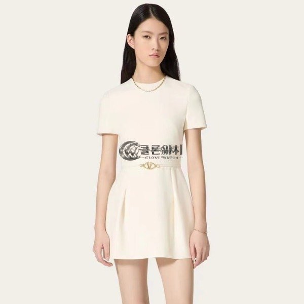 ✨발렌티노 여성 화이트 원피스