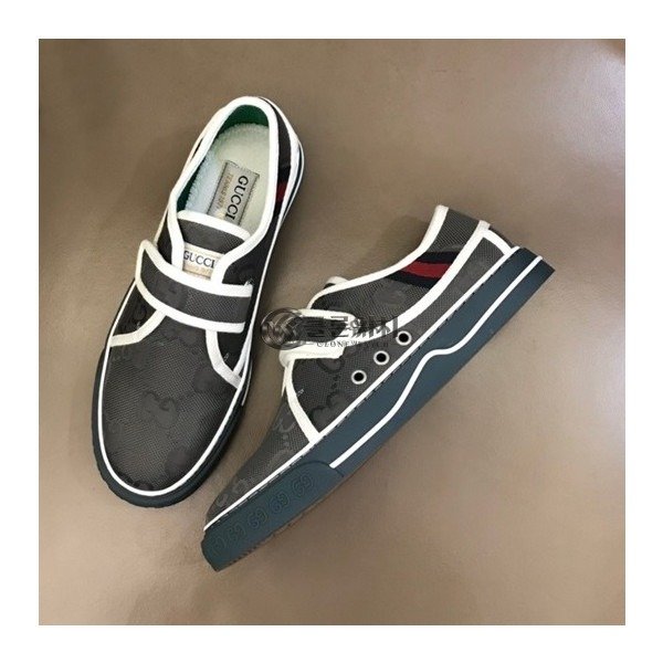 ✨구찌 남/녀 테니스 그레이 스니커즈- Unisex Gray Sneakers