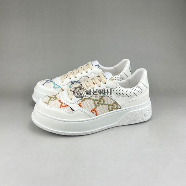 ✨구찌 남/녀 클래식 화이트 스니커즈- Gucci Unisex White Sneakers - gu71X