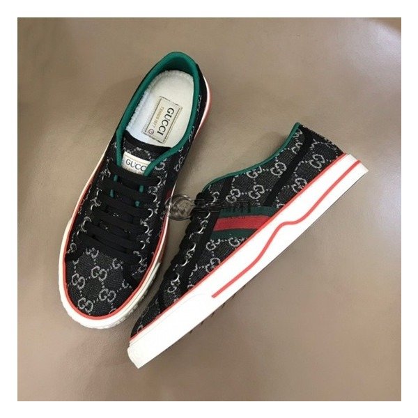 ✨구찌 남/녀 테니스 블랙 스니커즈- Unisex Black Sneakers