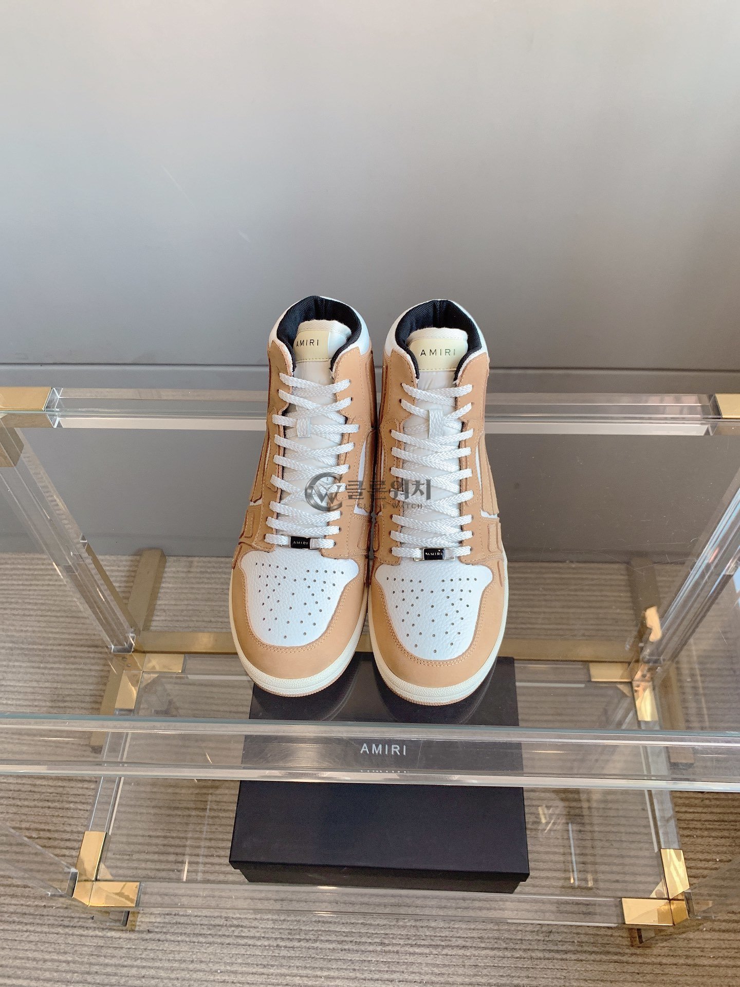 아미리 스켈 탑 하이 스니커즈 - 탄/화이트