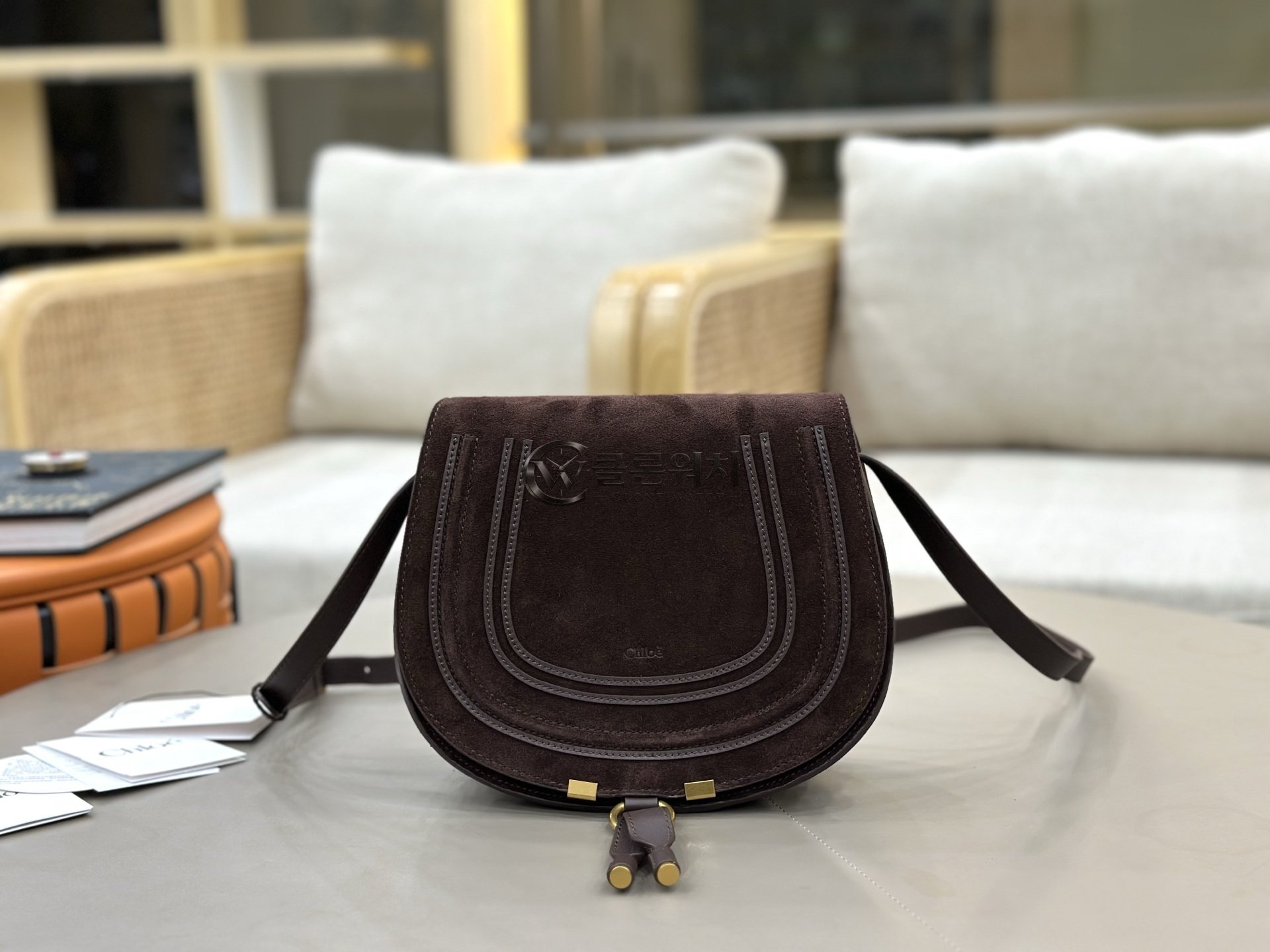 끌로에 Chloé Large Marcie Saddle Shoulder Bag in Dark Brown Suede
