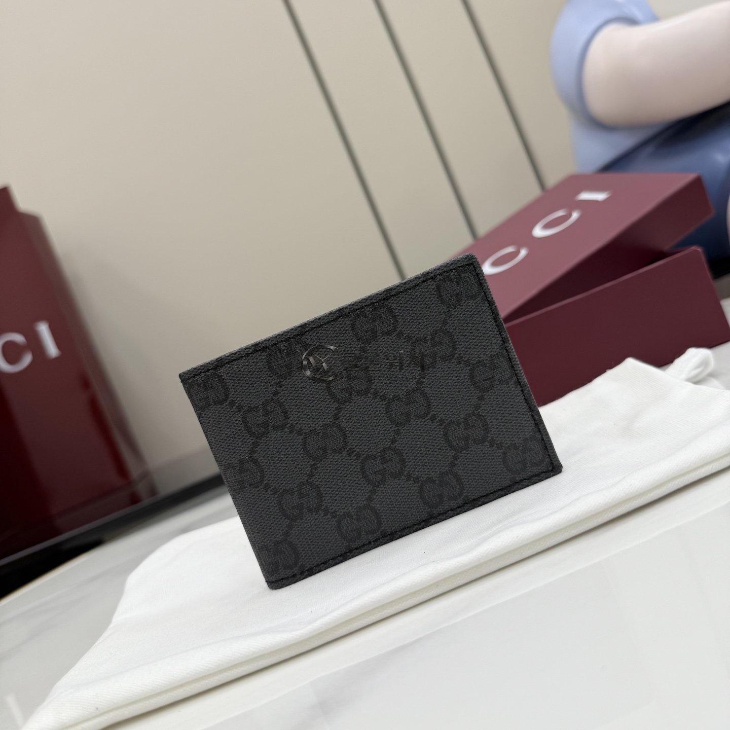 구찌 GUCCI GG Black Bifold Wallet