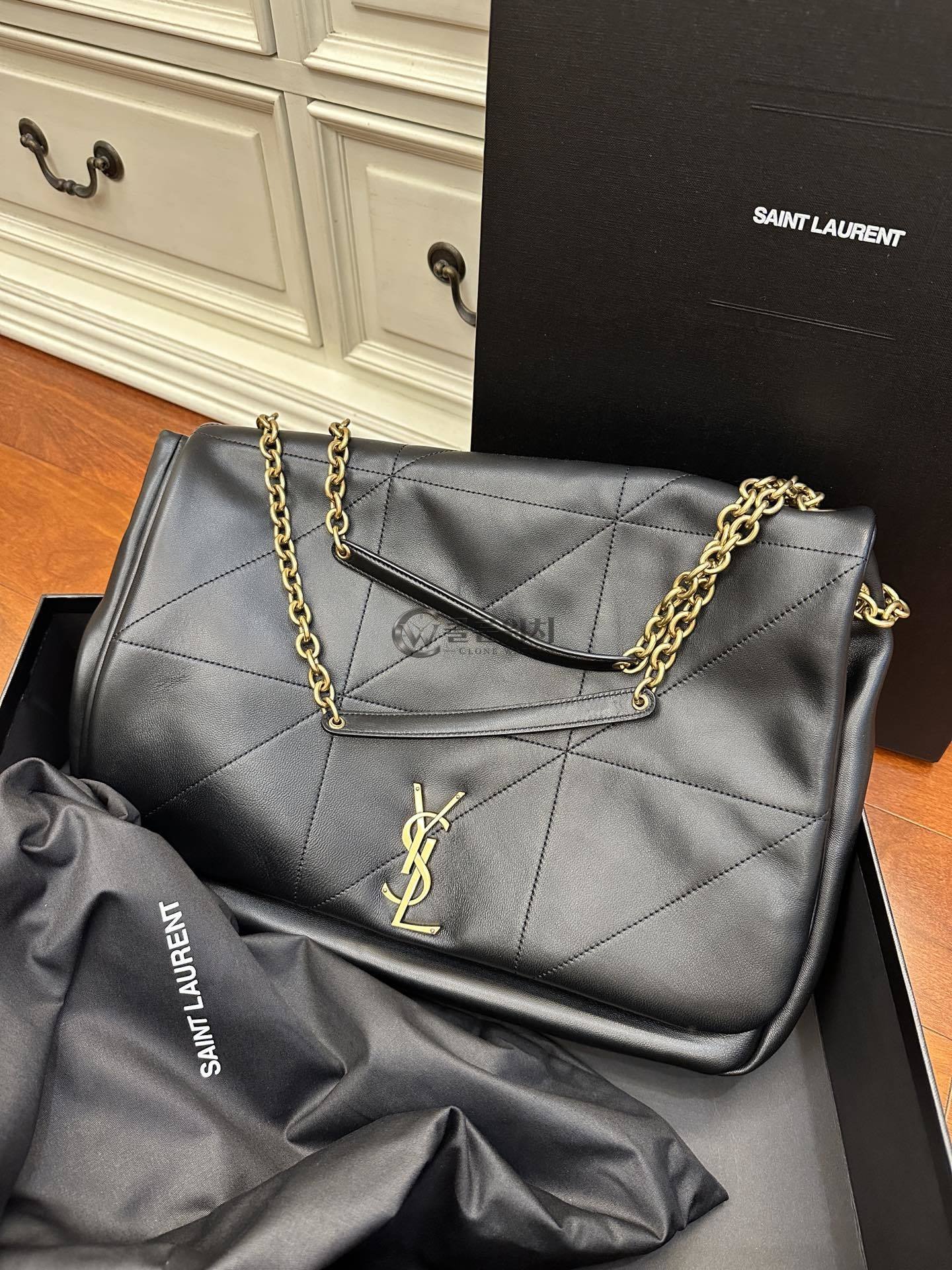 생로랑 Saint Laurent Icare Maxi Shopping Bag in Black Quilted Leather