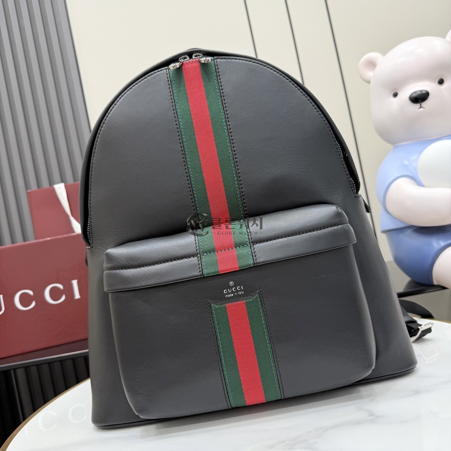구찌 GUCCI Web Logo Print Leather Backpack - Black