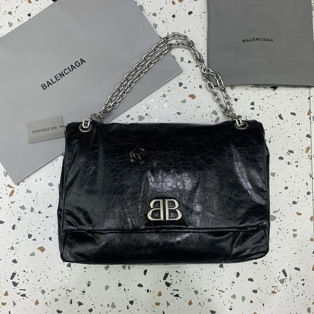 발렌시아가 Balenciaga Crush Chain Bag in Black