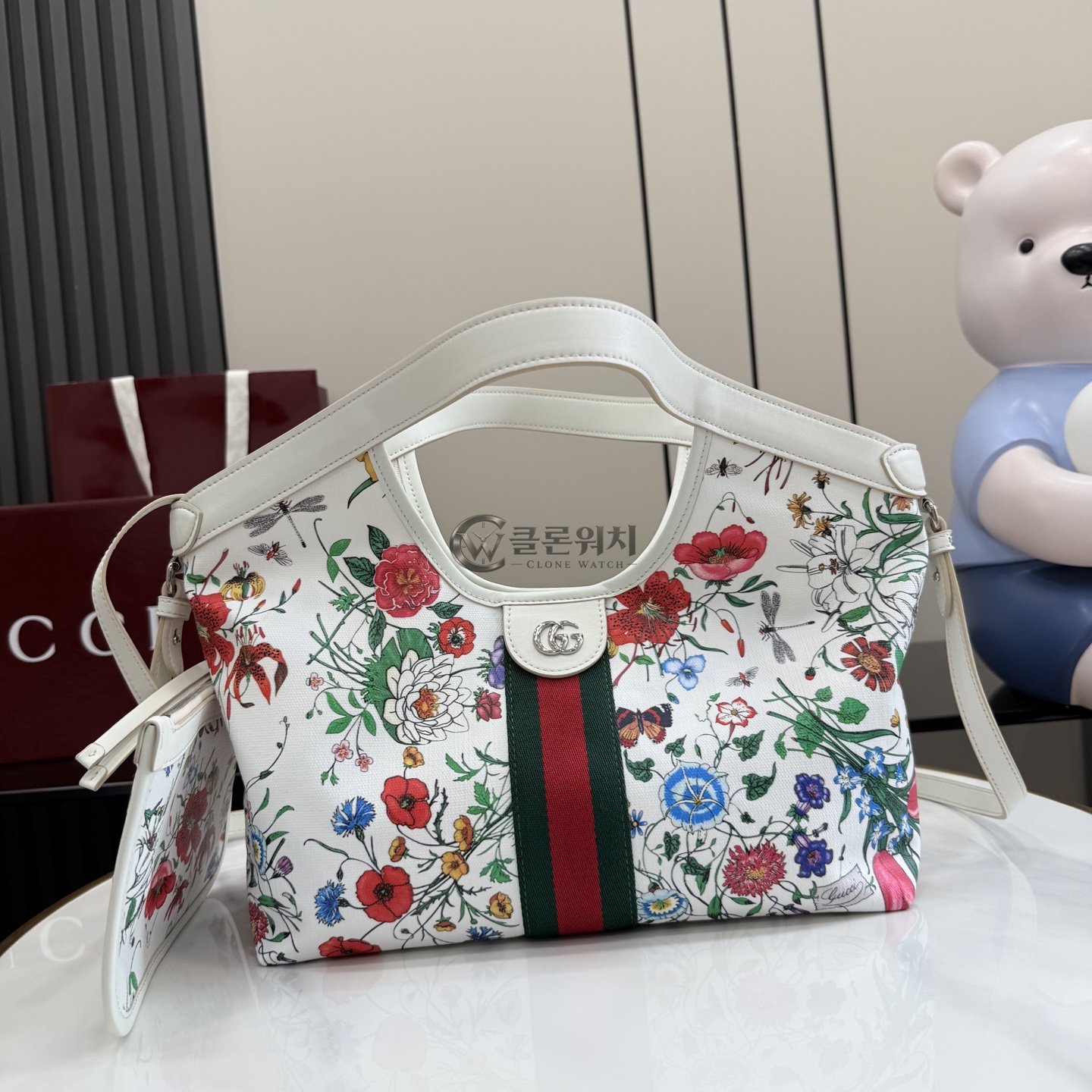 구찌 GUCCI Flora Print Web Stripe Tote Bag, White