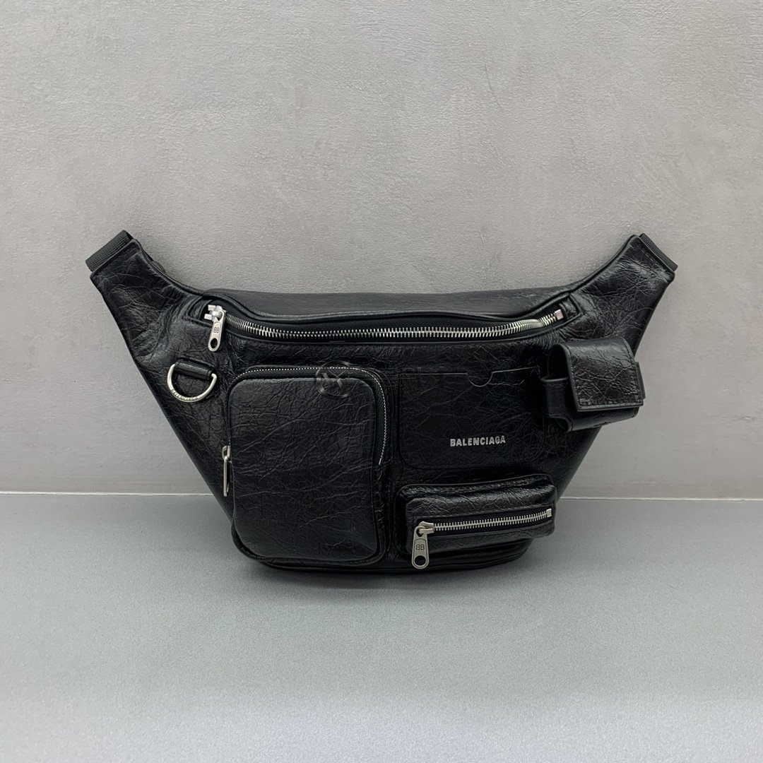 발렌시아가 Balenciaga Army Beltpack in Black