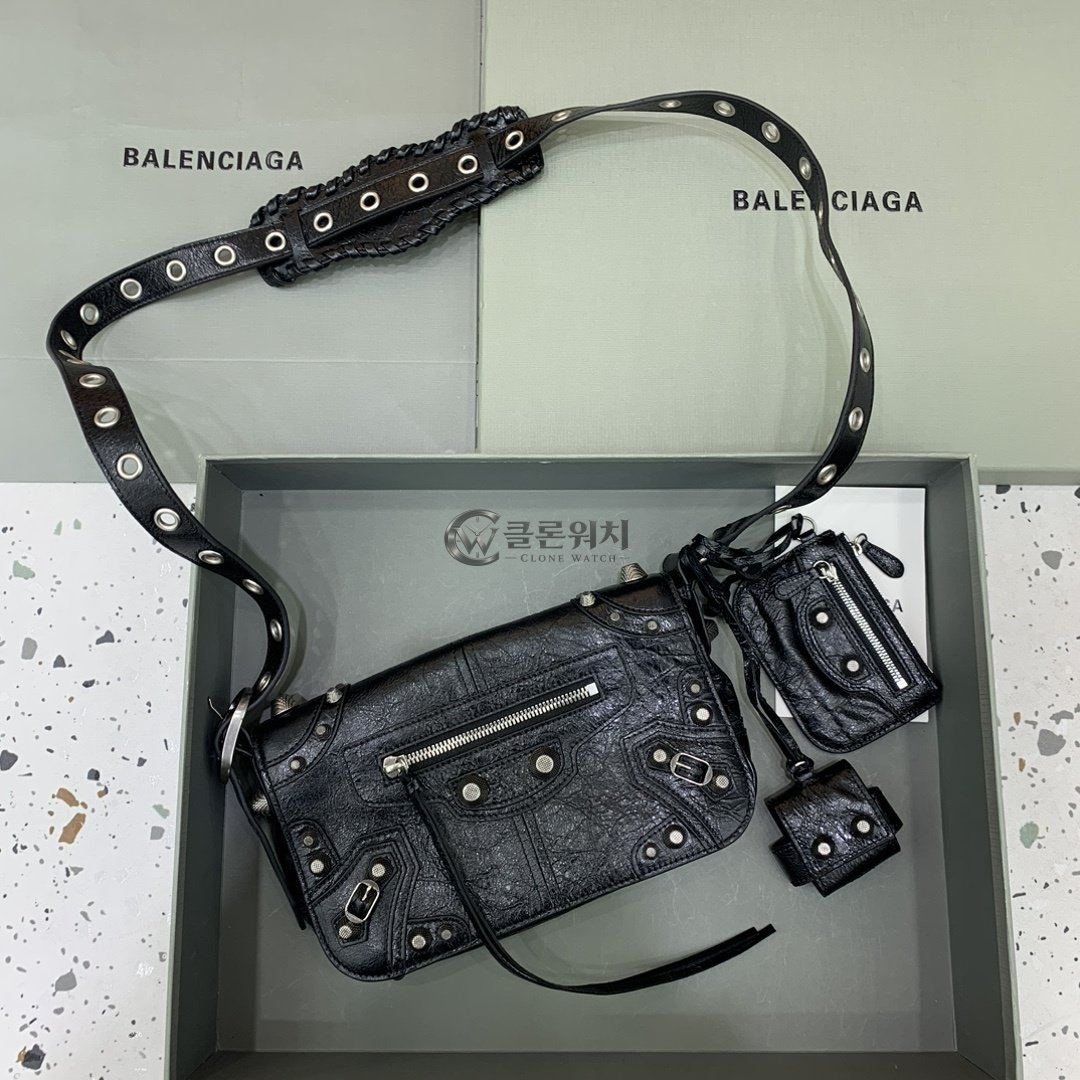 발렌시아가 Balenciaga Le Cagole XS Shoulder Bag in Black