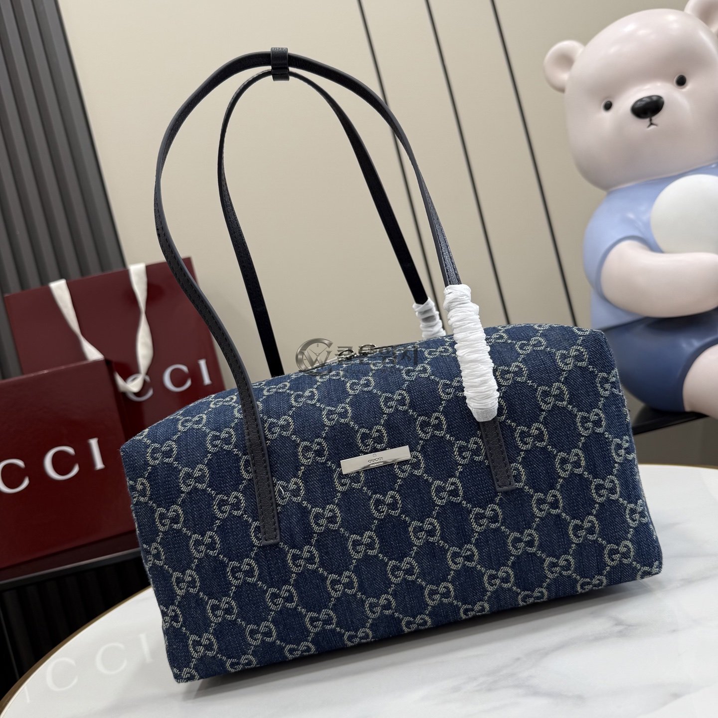 구찌 Gucci Tribeca Large Tote Bag in Dark Blue GG Denim