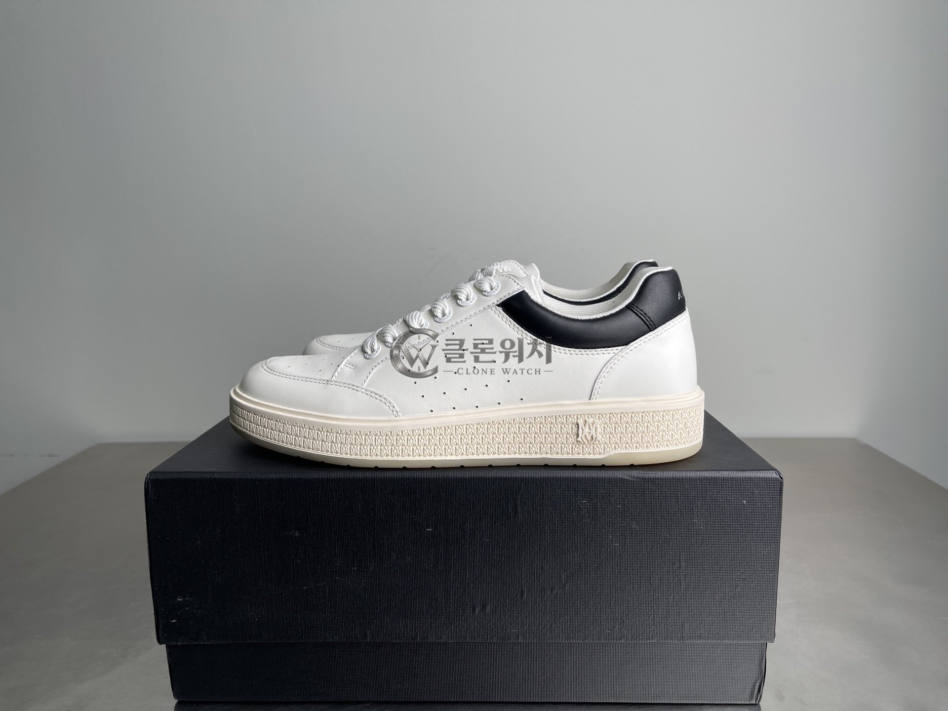 AMIRI Classic Low Sneakers - White/Black