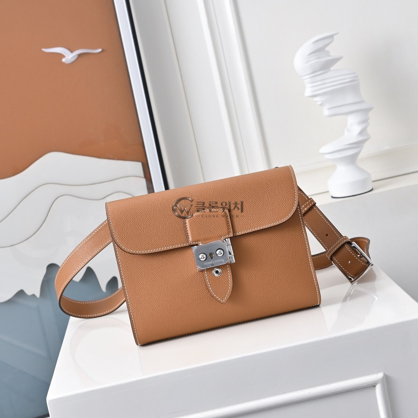 에르메스 Hermès Kelly Messenger PM Bag in Gold