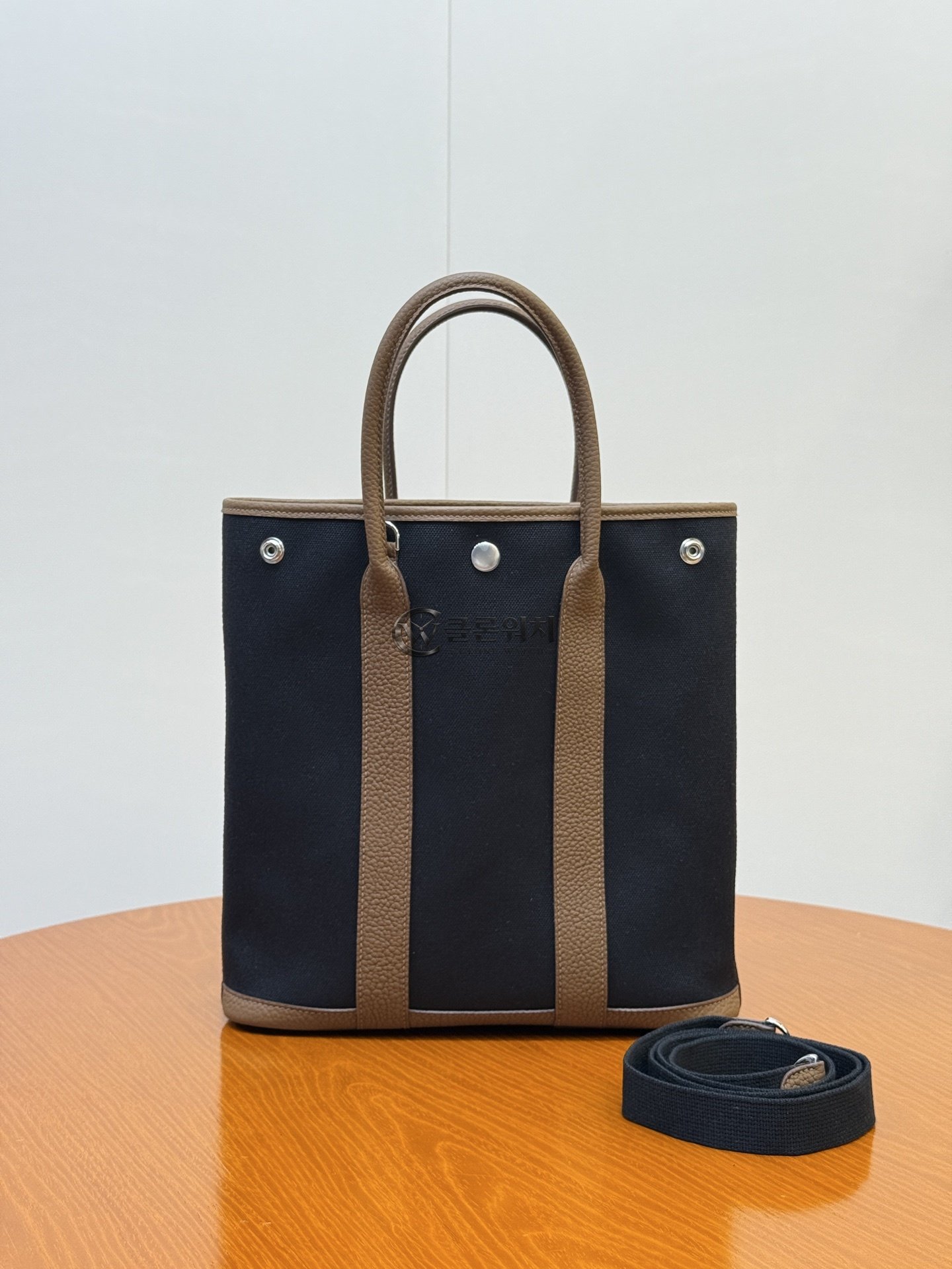 에르메스 Hermès Herbag Cabas Tote in Black Canvas and Brown Leather Black / Brown