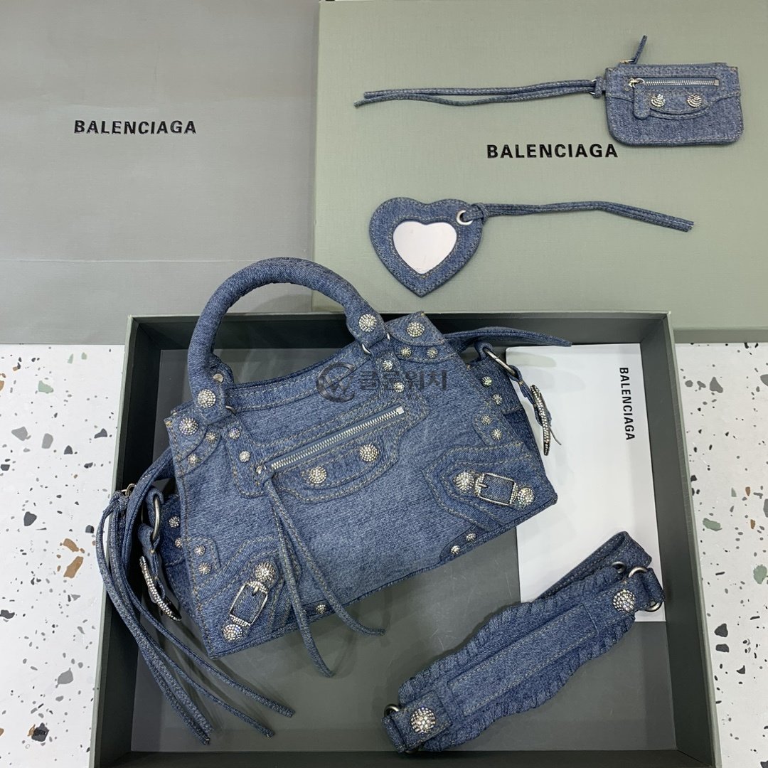 발렌시아가 Balenciaga Le City Small Bag in Blue Denim