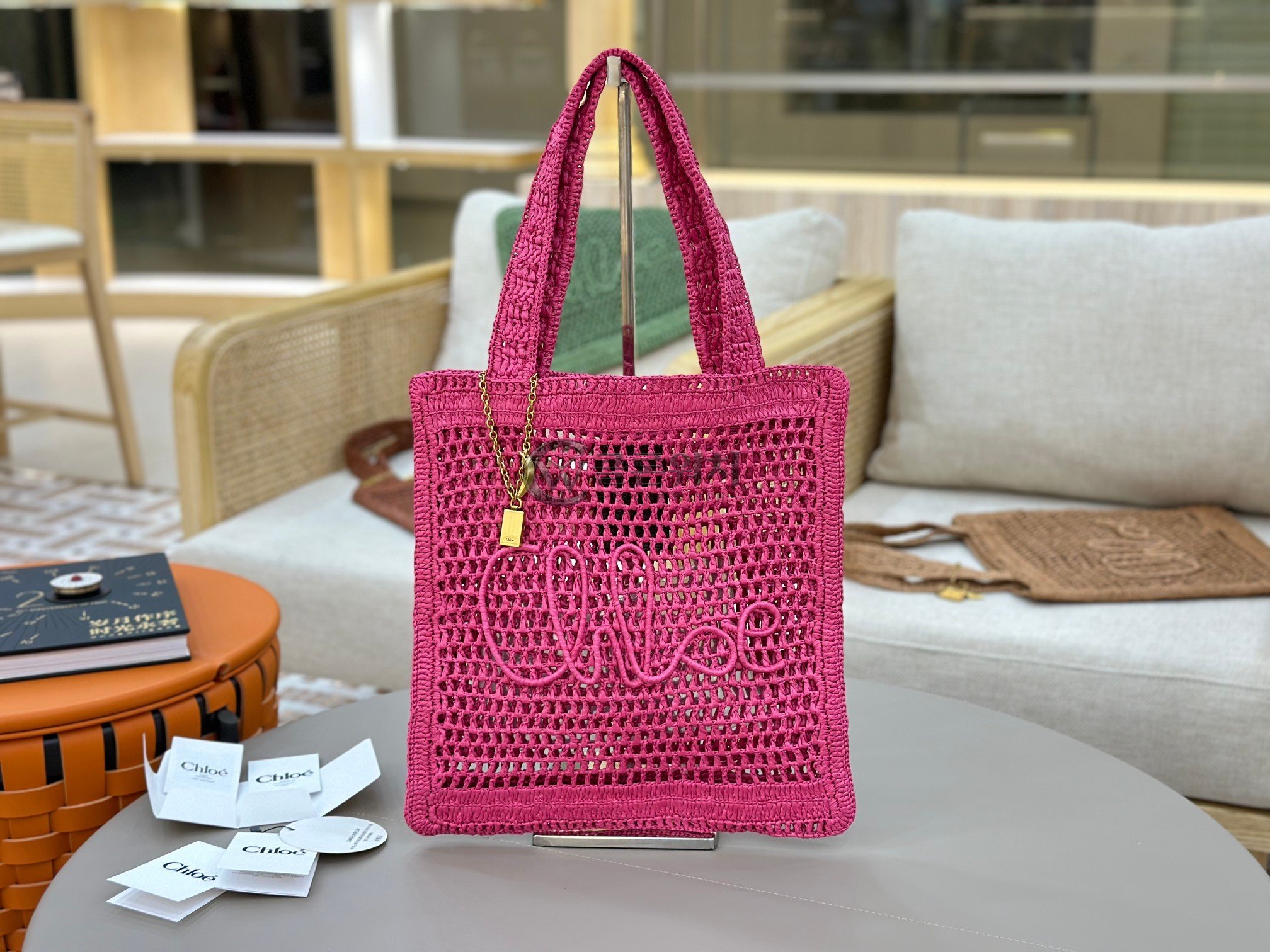 끌로에 Bracelet Paravent Crochet Tote Bag – Pink