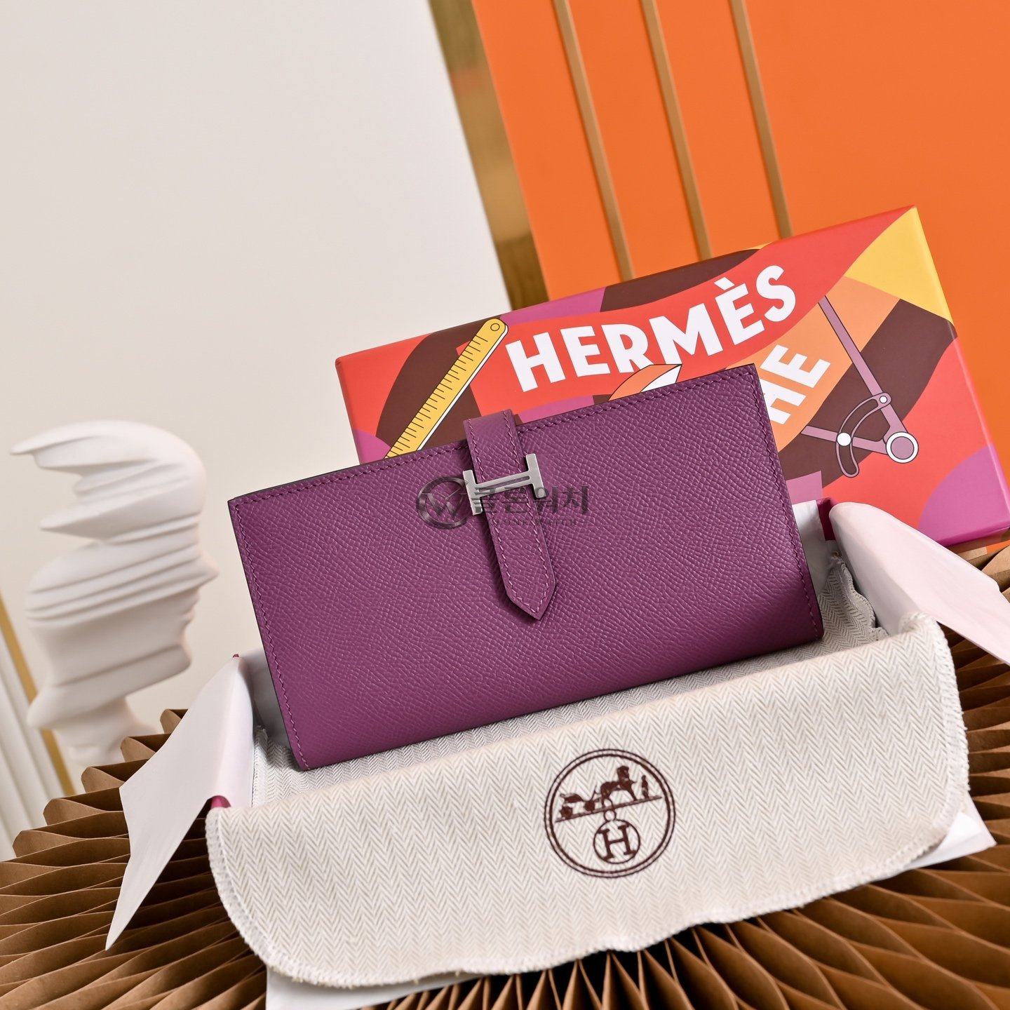 에르메스 Hermès Béarn Long Wallet in Purple