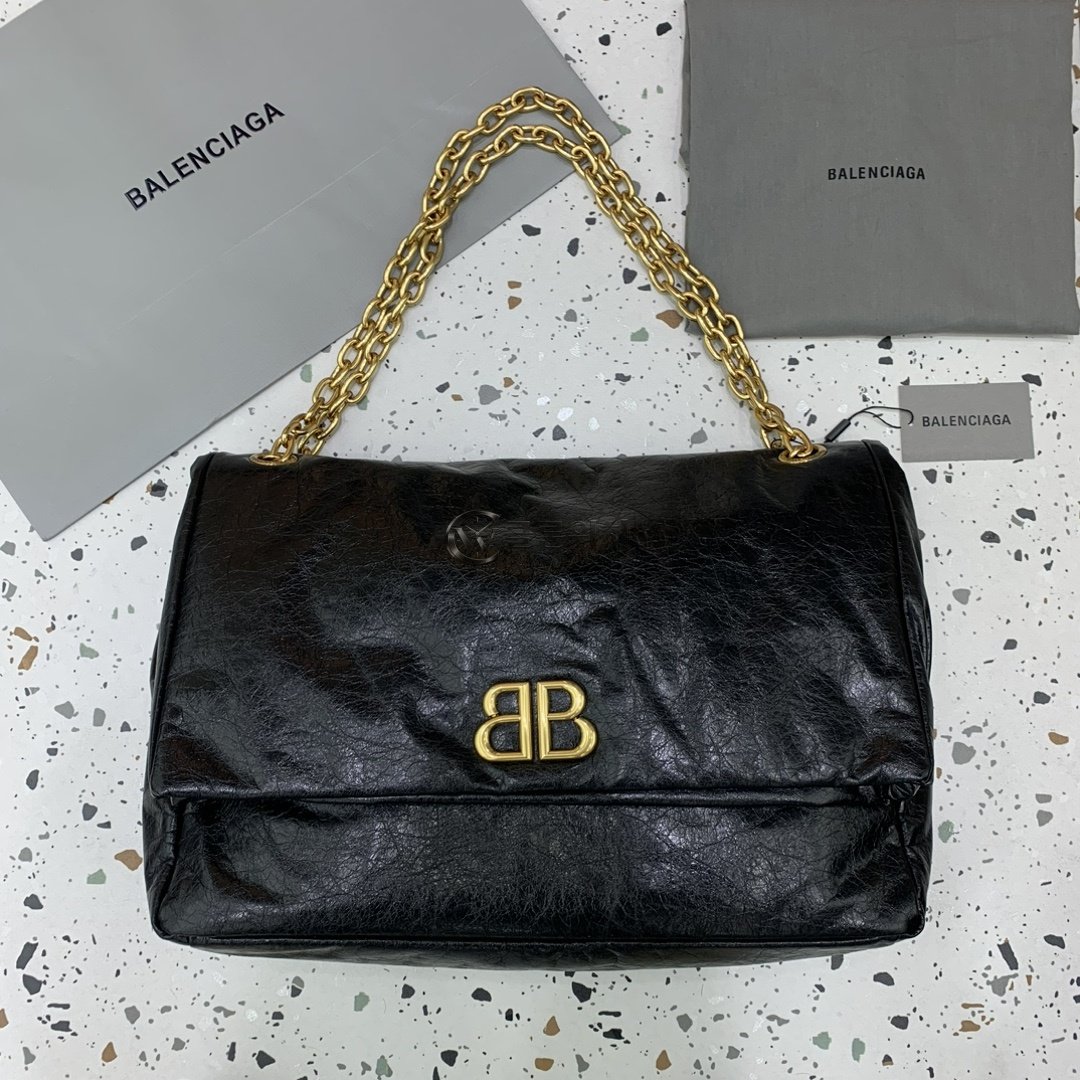 발렌시아가 Balenciaga Crush Chain Bag in Black