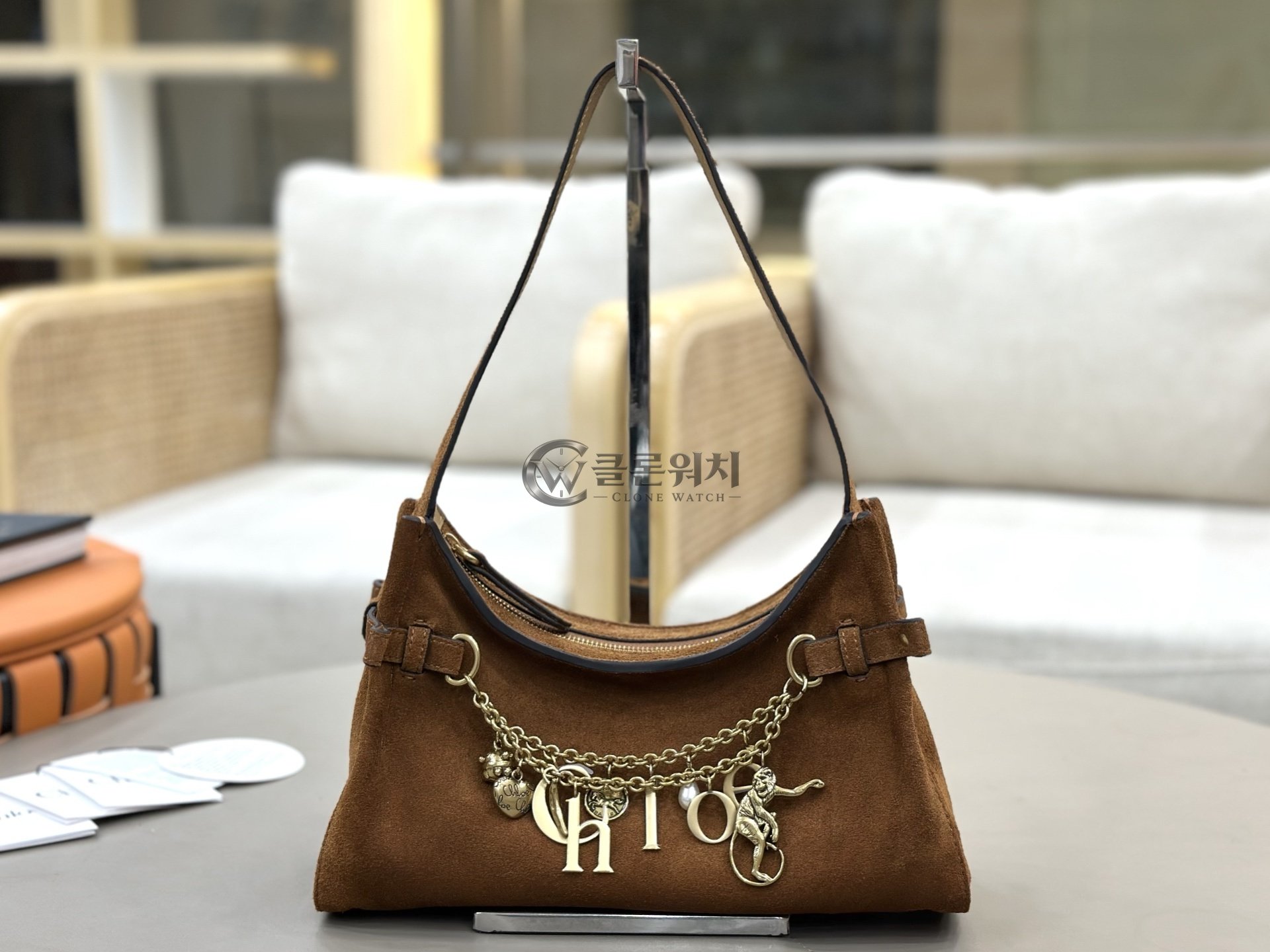 끌로에 Chloé Brown Charms Hobo Bag in Suede