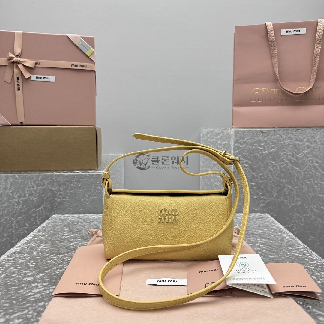 MIU MIU Yellow Leather Shoulder Bag