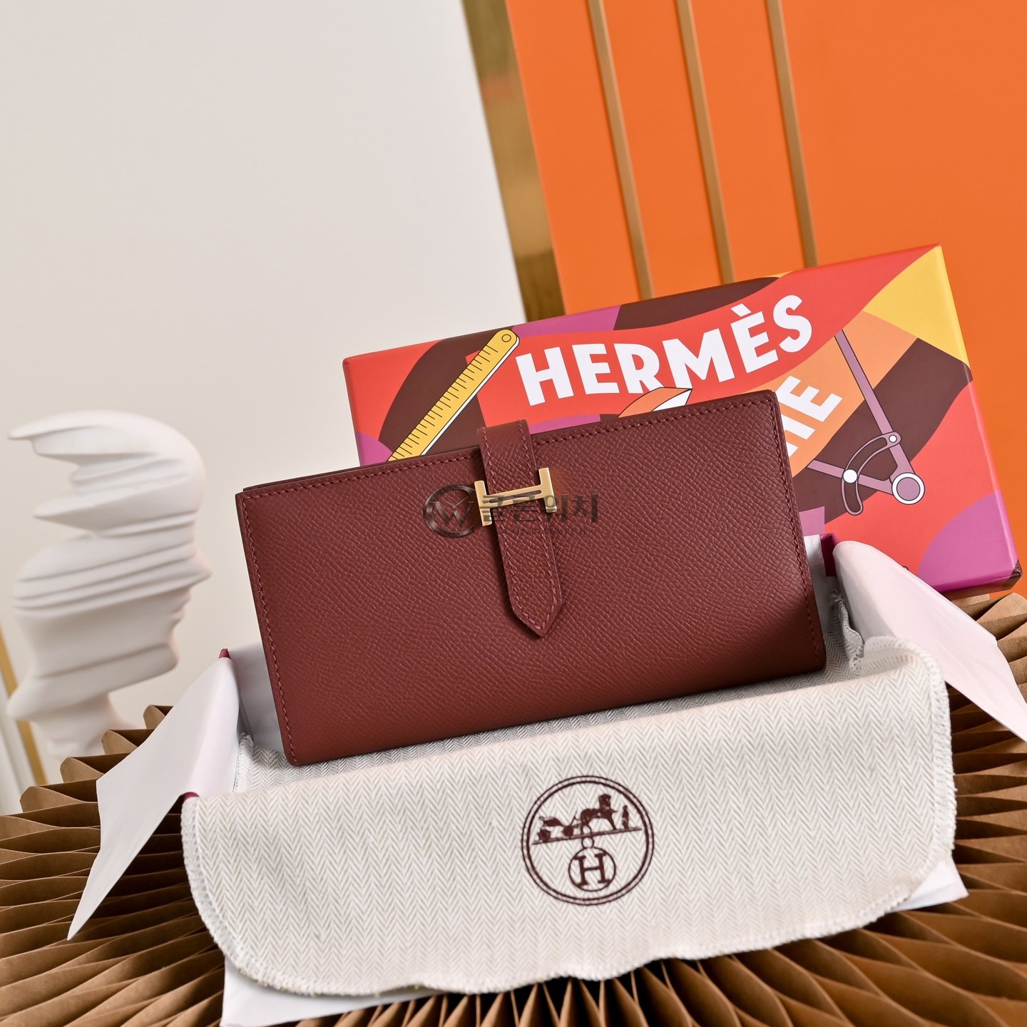 에르메스 Hermès Béarn Long Wallet in Brown