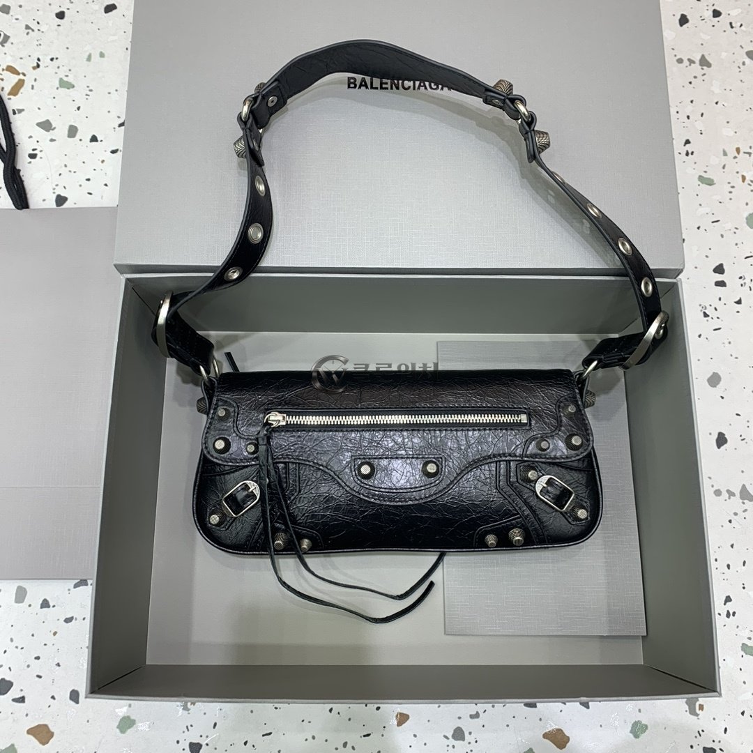 발렌시아가 Balenciaga Le City Mini Bag in Black