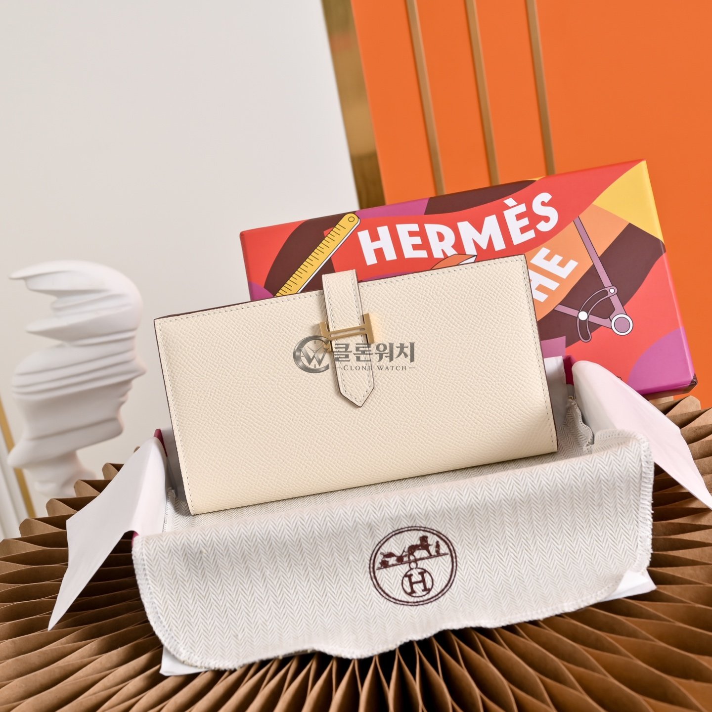 에르메스 Hermès Béarn Wallet – Craie